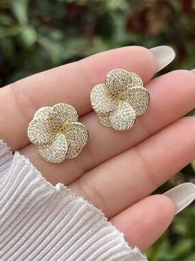Gold Crystal Pave Floral Stud Earrings - Elegant Women's Jewelry